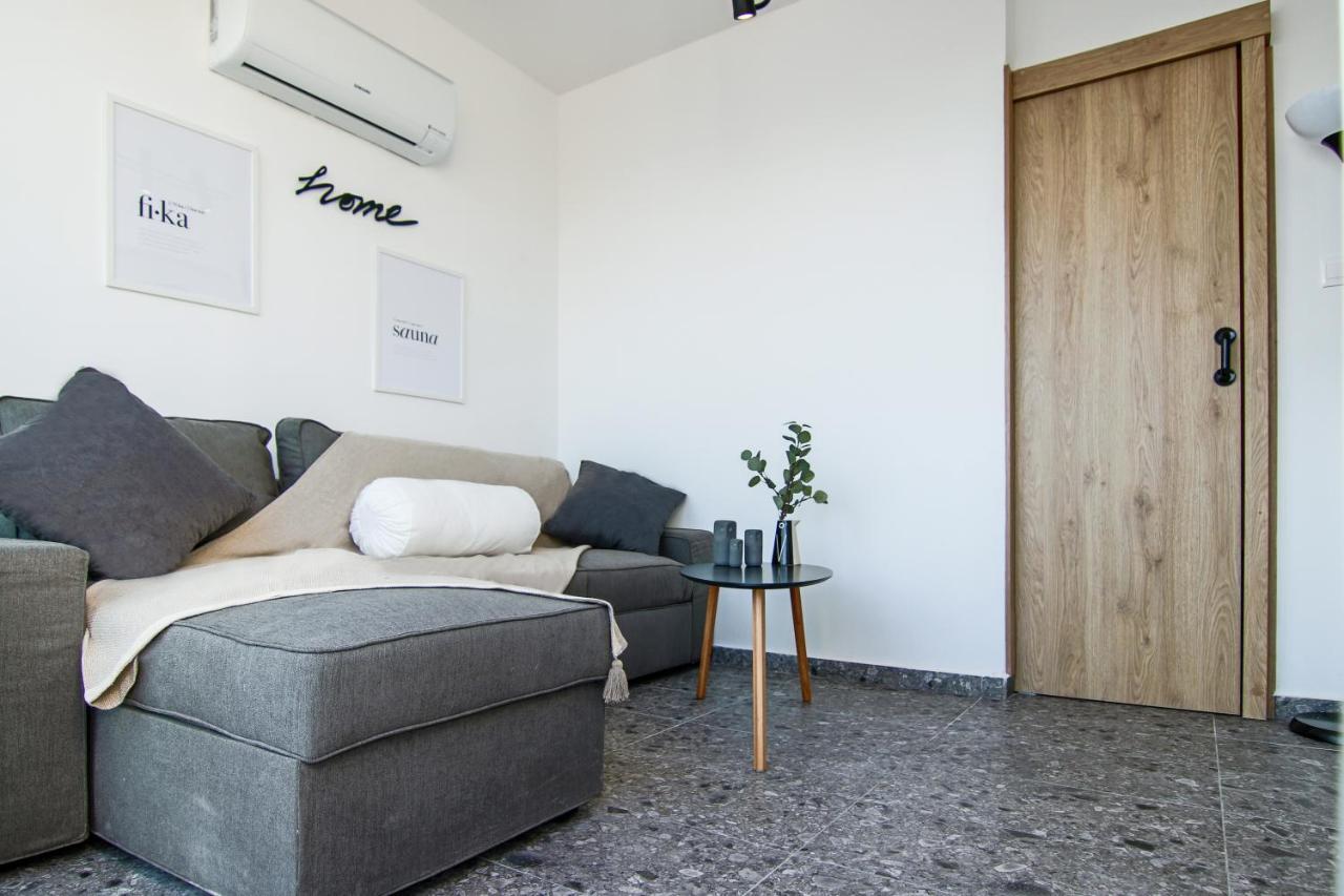Phaedrus Living Seaview Studio Suite Lighthouse 52 Paphos Exterior photo